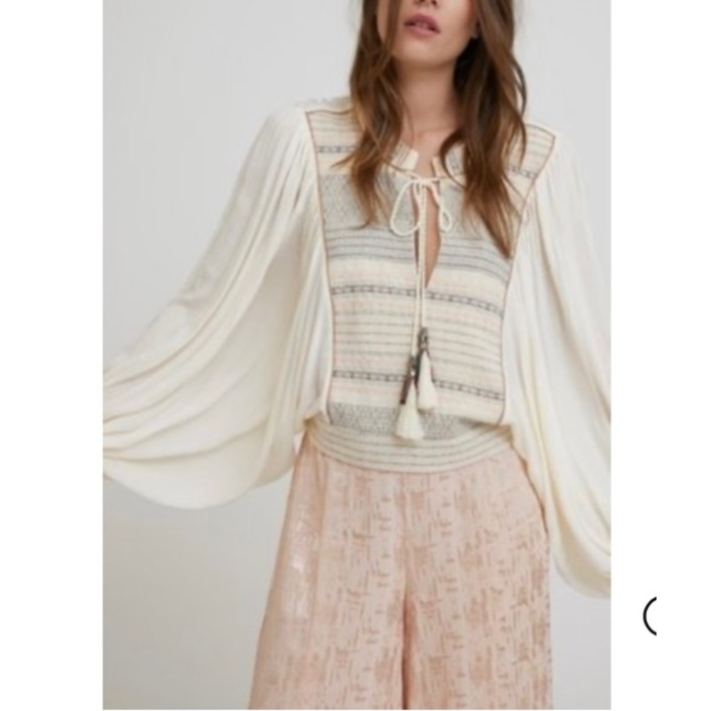 NKN Nekane Provence-JR Boho Blouse Cream Woven Beaded Tassel Balloon Sleeve S